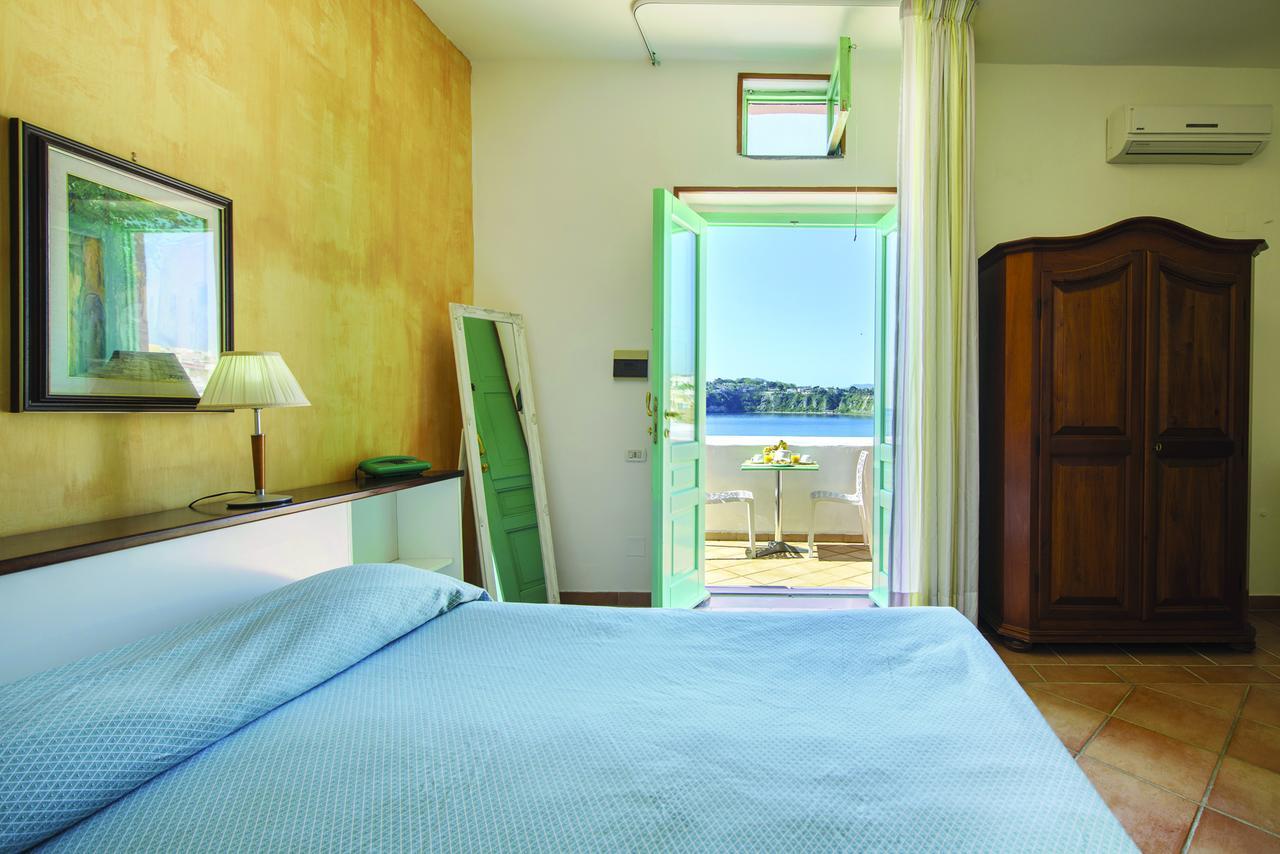 Hotel La Corricella Procida Exterior photo